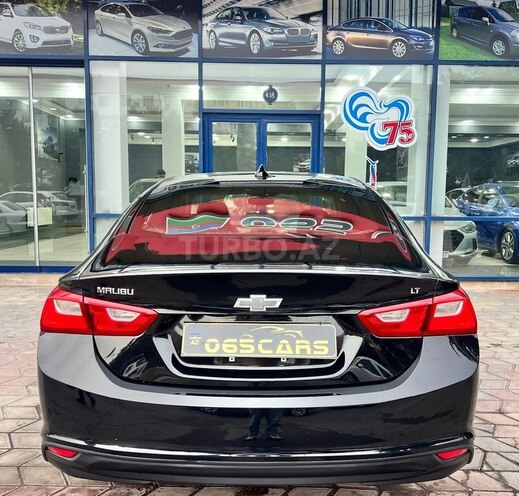 Chevrolet Malibu-14