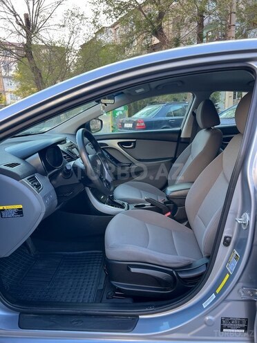Hyundai Elantra 2015, 225,000 km - 1.8 l - Bakı