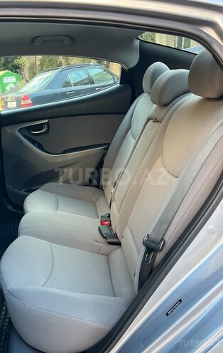 Hyundai Elantra 2015, 225,000 km - 1.8 l - Bakı