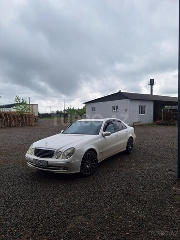 Mercedes E 240 2005, 296,000 km - 2.6 l - Lənkəran