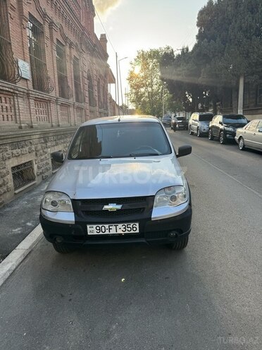 Chevrolet Niva 2009, 195,000 km - 1.7 l - Gəncə