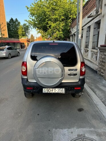 Chevrolet Niva 2009, 195,000 km - 1.7 l - Gəncə
