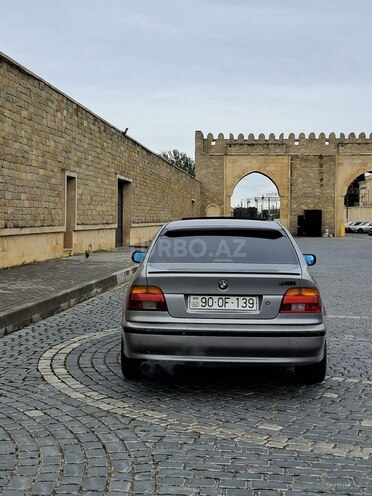 BMW 523 2000, 198,000 km - 2.5 l - Bakı