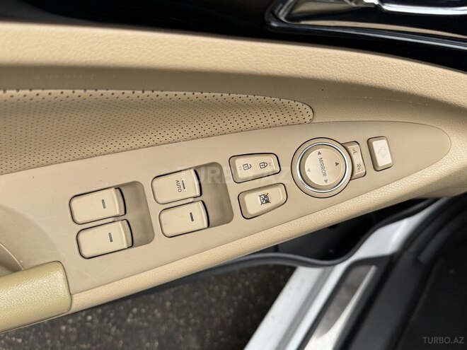 Hyundai Sonata 2010, 174,000 km - 2.4 л - Bakı