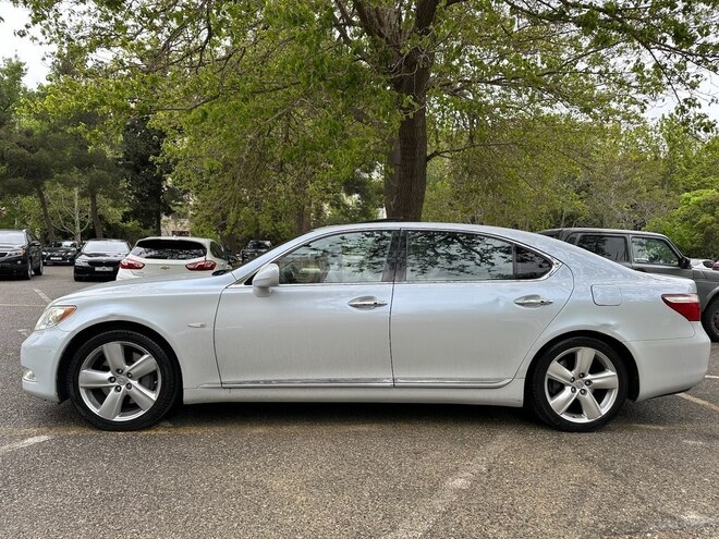 Lexus  2007, 224,000 km - 4.6 l - Bakı