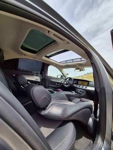 Mercedes E 220 d 2016, 169,500 km - 2.0 l - Bakı