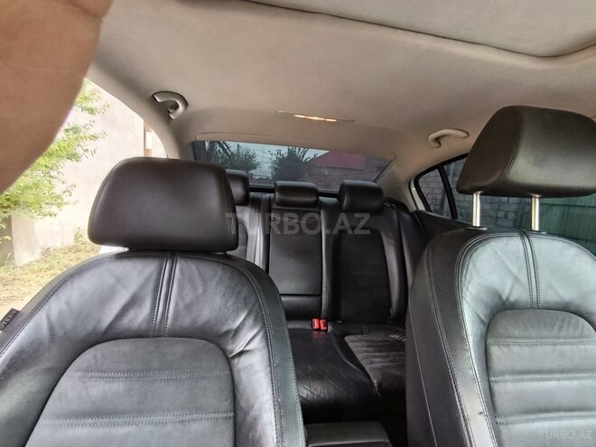 Volkswagen Passat 2009, 137,433 km - 1.8 л - Bakı