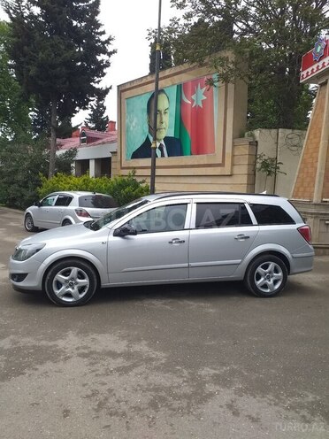 Opel Astra 2007, 365,000 km - 1.3 l - Qazax