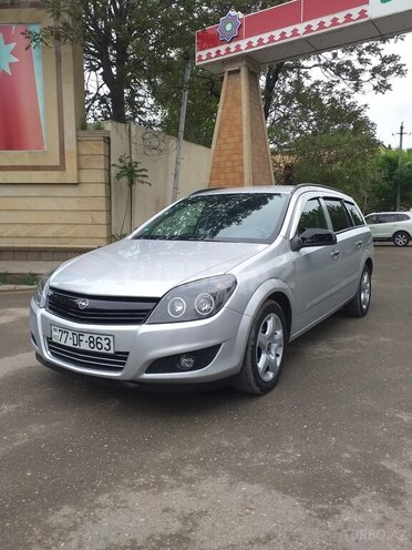 Opel Astra 2007, 365,000 km - 1.3 l - Qazax