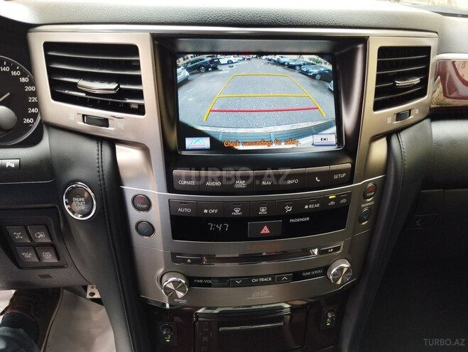 Lexus LX 570 2013, 144,000 km - 5.7 l - Bakı