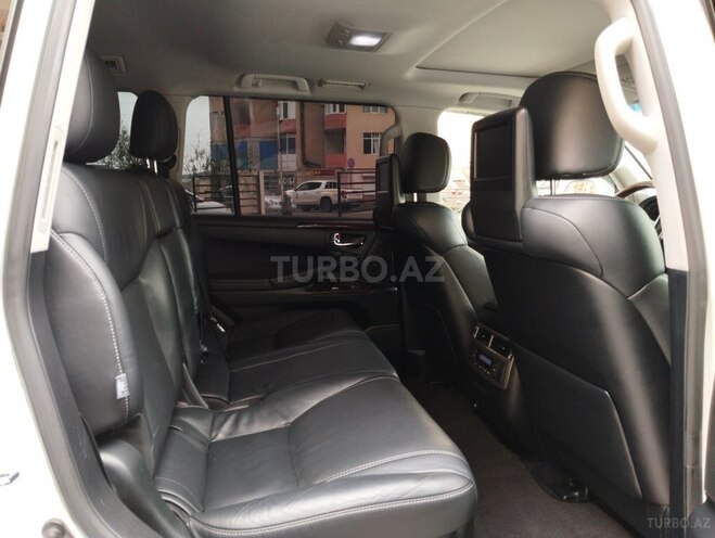 Lexus LX 570 2013, 144,000 km - 5.7 l - Bakı