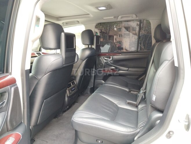 Lexus LX 570 2013, 144,000 km - 5.7 l - Bakı