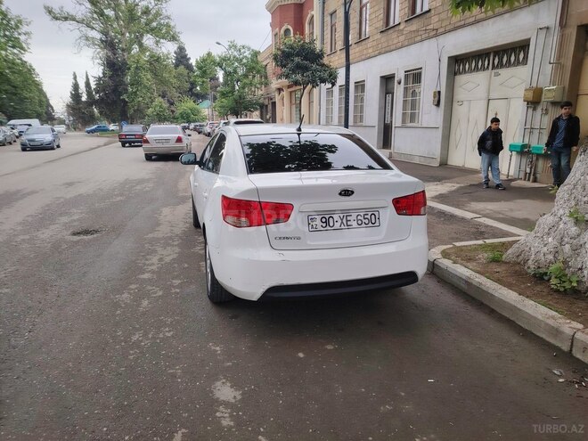 Kia Cerato 2010, 221,000 km - 1.6 l - Gəncə