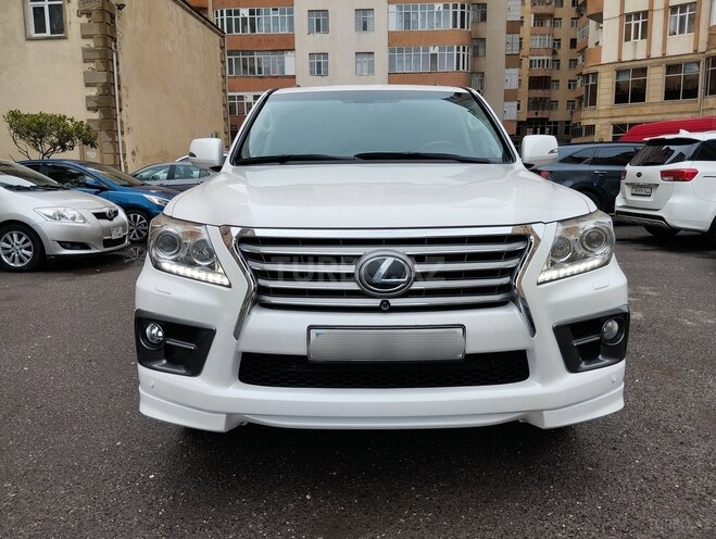 Lexus LX 570 2013, 144,000 km - 5.7 l - Bakı