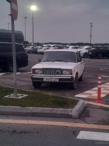LADA (VAZ) 2107 2001, 18,000 km - 1.6 l - Bakı