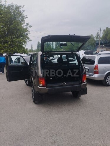 LADA (VAZ) Niva 2024, 9,000 km - 1.7 l - Ağcabədi