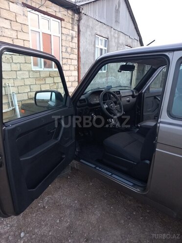 LADA (VAZ) Niva 2024, 9,000 km - 1.7 l - Ağcabədi
