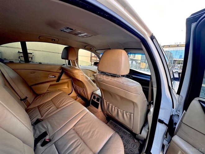 BMW 525 2004, 324,572 km - 2.5 l - Bakı