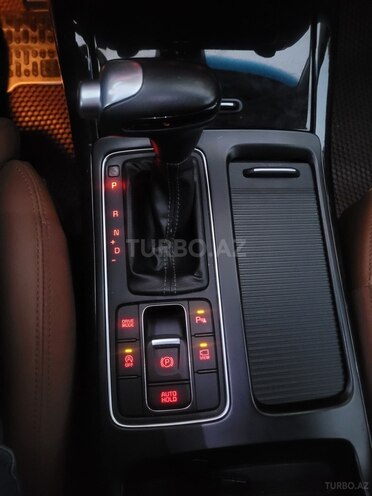 Kia Sorento-9