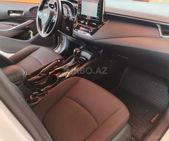 Toyota Corolla 2019, 57,200 km - 1.6 l - Gəncə
