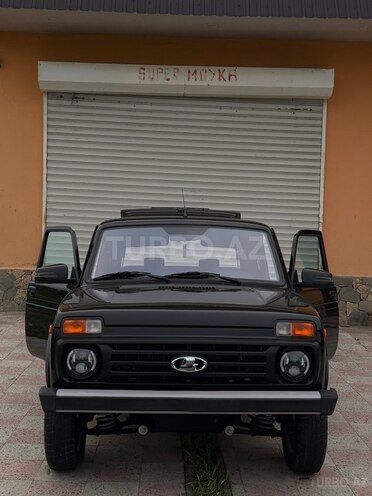 LADA (VAZ) Niva 2021, 21,800 km - 1.7 l - Qusar