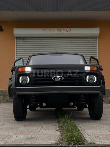 LADA (VAZ) Niva 2021, 21,800 km - 1.7 l - Qusar