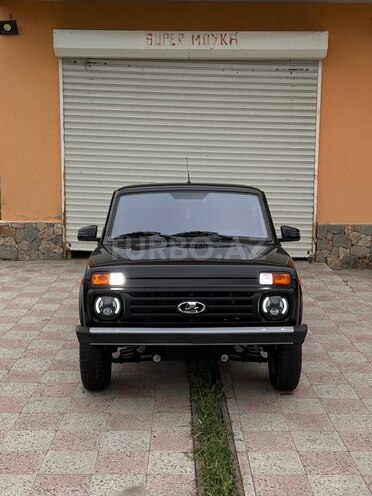 LADA (VAZ) Niva 2021, 21,800 km - 1.7 l - Qusar