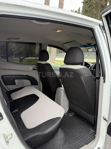 Mitsubishi L200 2015, 186,430 km - 2.5 l - Bakı