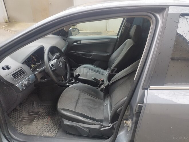 Opel Astra 2007, 46,500 km - 1.7 l - Salyan
