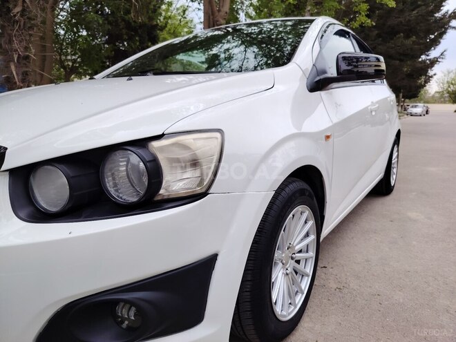 Chevrolet Aveo 2012, 168,234 km - 1.4 л - Salyan