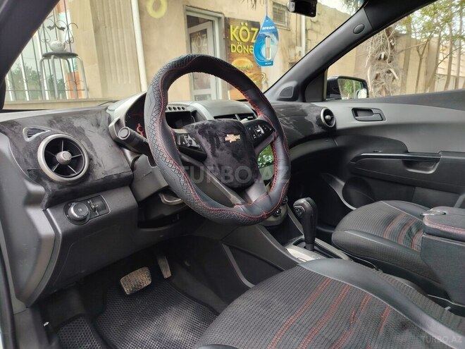 Chevrolet Aveo 2012, 168,234 km - 1.4 л - Salyan