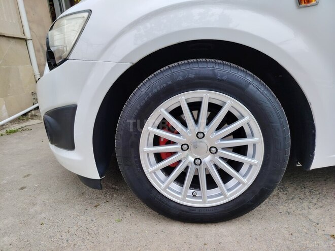 Chevrolet Aveo 2012, 168,234 km - 1.4 л - Salyan