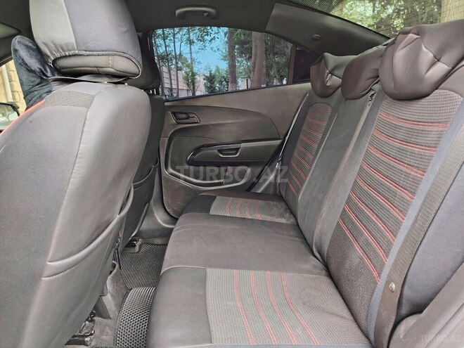 Chevrolet Aveo 2012, 168,234 km - 1.4 л - Salyan
