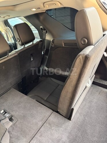 Land Rover Discovery 2017, 93,500 km - 3.0 l - Bakı
