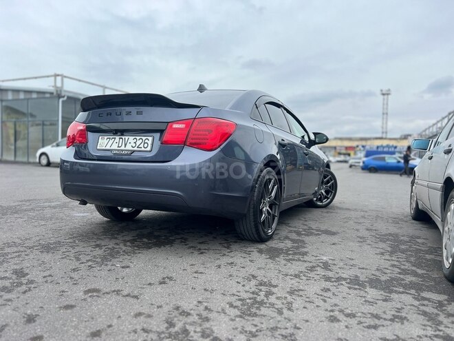 Chevrolet Cruze-4