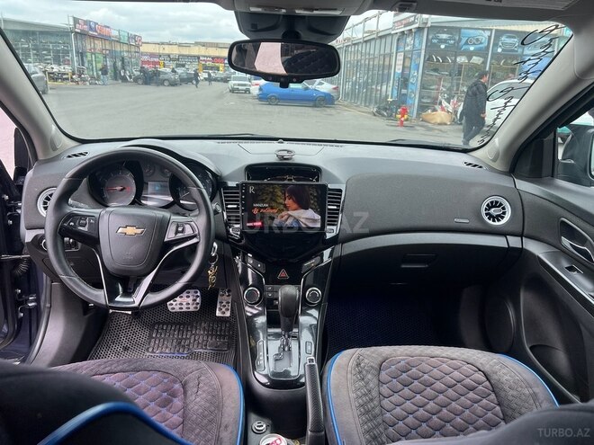 Chevrolet Cruze-5