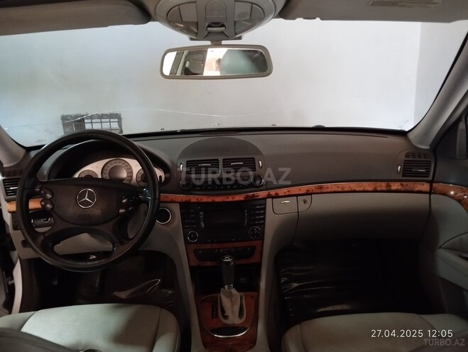 Mercedes E 280 2006, 270,000 km - 3.0 l - Astara