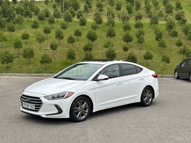 Hyundai Elantra 2018, 111,200 km - 2.0 l - Bakı
