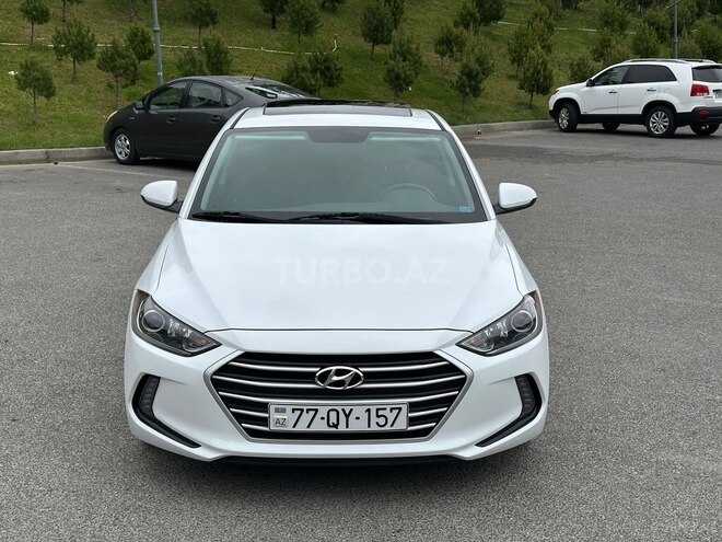 Hyundai Elantra 2018, 111,200 km - 2.0 l - Bakı