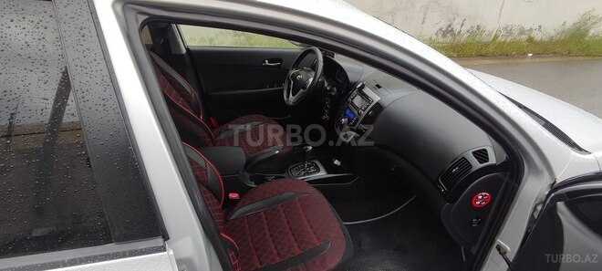 Hyundai i30 2008, 318,000 km - 1.6 l - Bakı