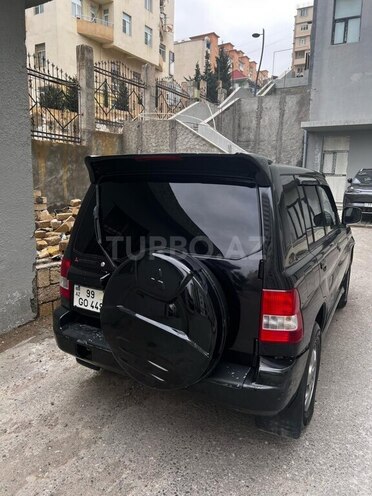 Mitsubishi Pajero io 2003, 245,000 km - 2.0 л - Bakı