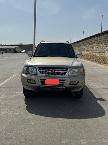 Mitsubishi Pajero 2000, 275,000 km - 2.8 l - Bakı