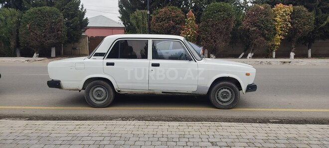 LADA (VAZ) 2107 2010, 95,000 km - 1.6 l - Füzuli