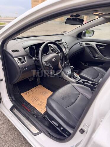Hyundai Elantra 2014, 170,000 km - 1.8 л - Qəbələ
