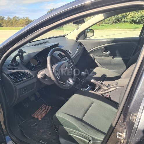 Renault Megane 2011, 308,000 km - 1.5 l - Bakı
