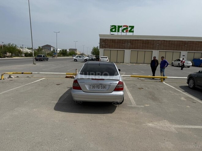 Mercedes E 320 2002, 240,000 km - 3.2 l - Bakı