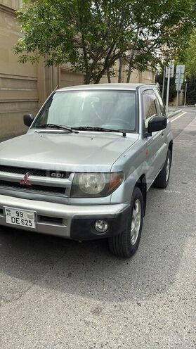 Mitsubishi Pajero io 1999, 307,000 km - 1.8 l - Bakı