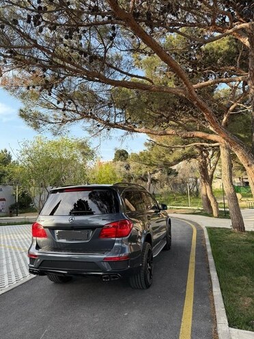 Mercedes GL 63 AMG 2016, 91,000 km - 3.0 l - Bakı