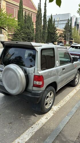 Mitsubishi Pajero io 1999, 307,000 km - 1.8 l - Bakı
