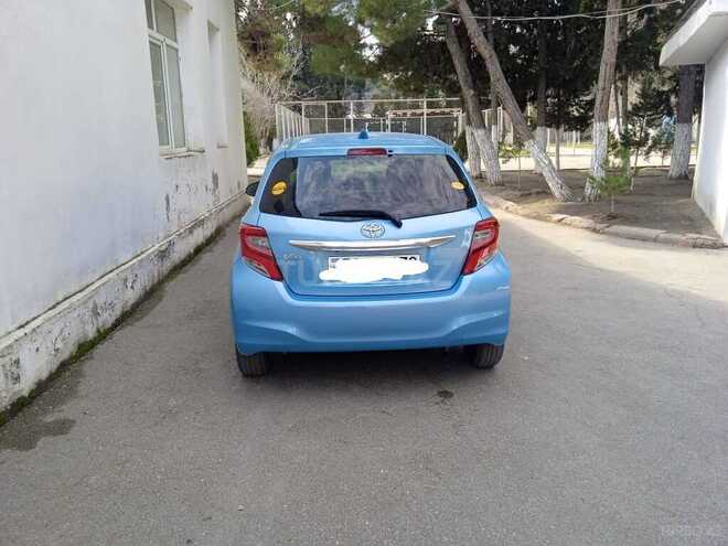 Toyota Vitz 2015, 61,000 km - 1.0 л - Bakı